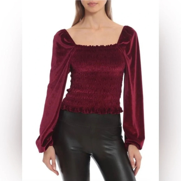 bagatelle Tops - NWT 58$ Sunflower Italy Womens Top Size L White Lace Back Tee Shirt Blouse